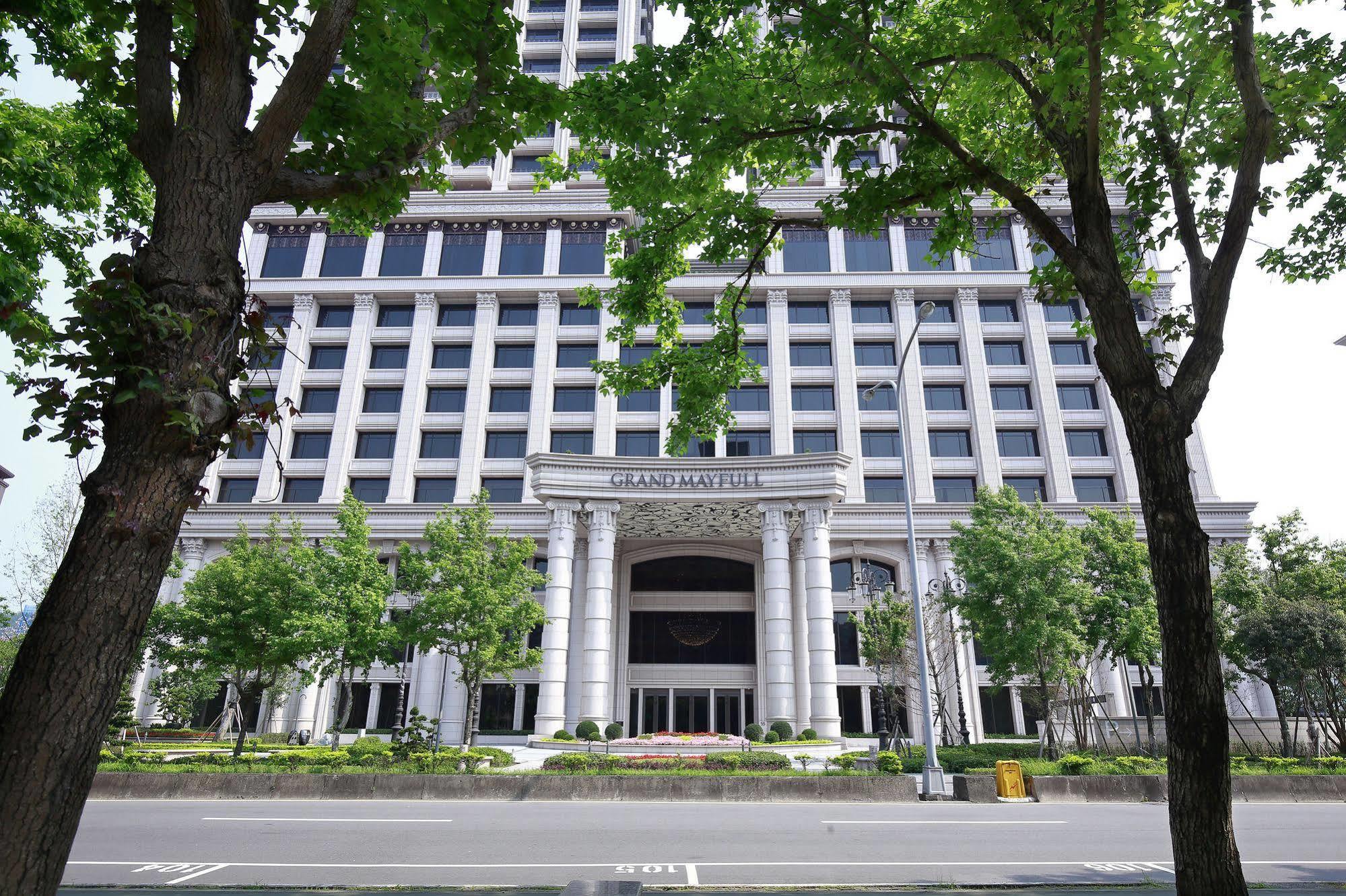 Grand Mayfull Taipei Hotel Exterior photo